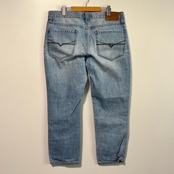 Guess Men’s Camo Patch Distressed Jeans Size 36 Light Wash Straight Leg - Picture 7 of 13